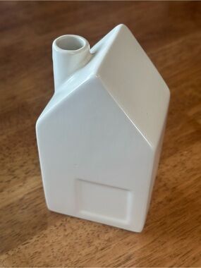 Hearth & Hand 🤍 Minimal White Ceramic House Vase